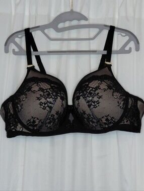 44B Torrid Black Lace Underwire Bra